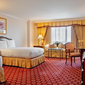 Premium Queen Room